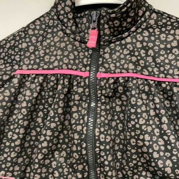 Carter's Just One You zip up jacket ,4T  Good condition!, pink trim - Picture 4 of 8